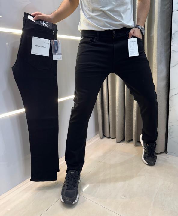 Calvi n Klei n Jet Black Imported Hyperflex Denim