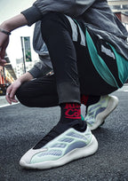 CUBICS V3 YEZY 700 Glow - Cream