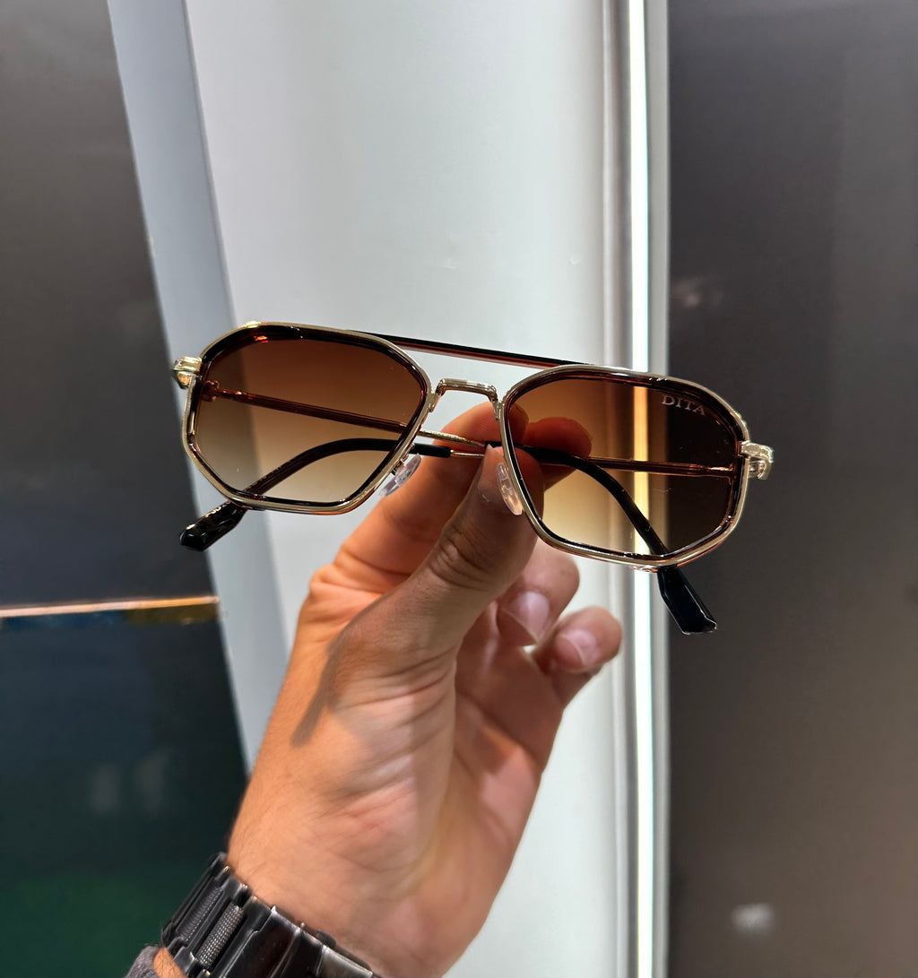 DIT A Brown 2828 Ultimate Luxury Shade With Original Packaging