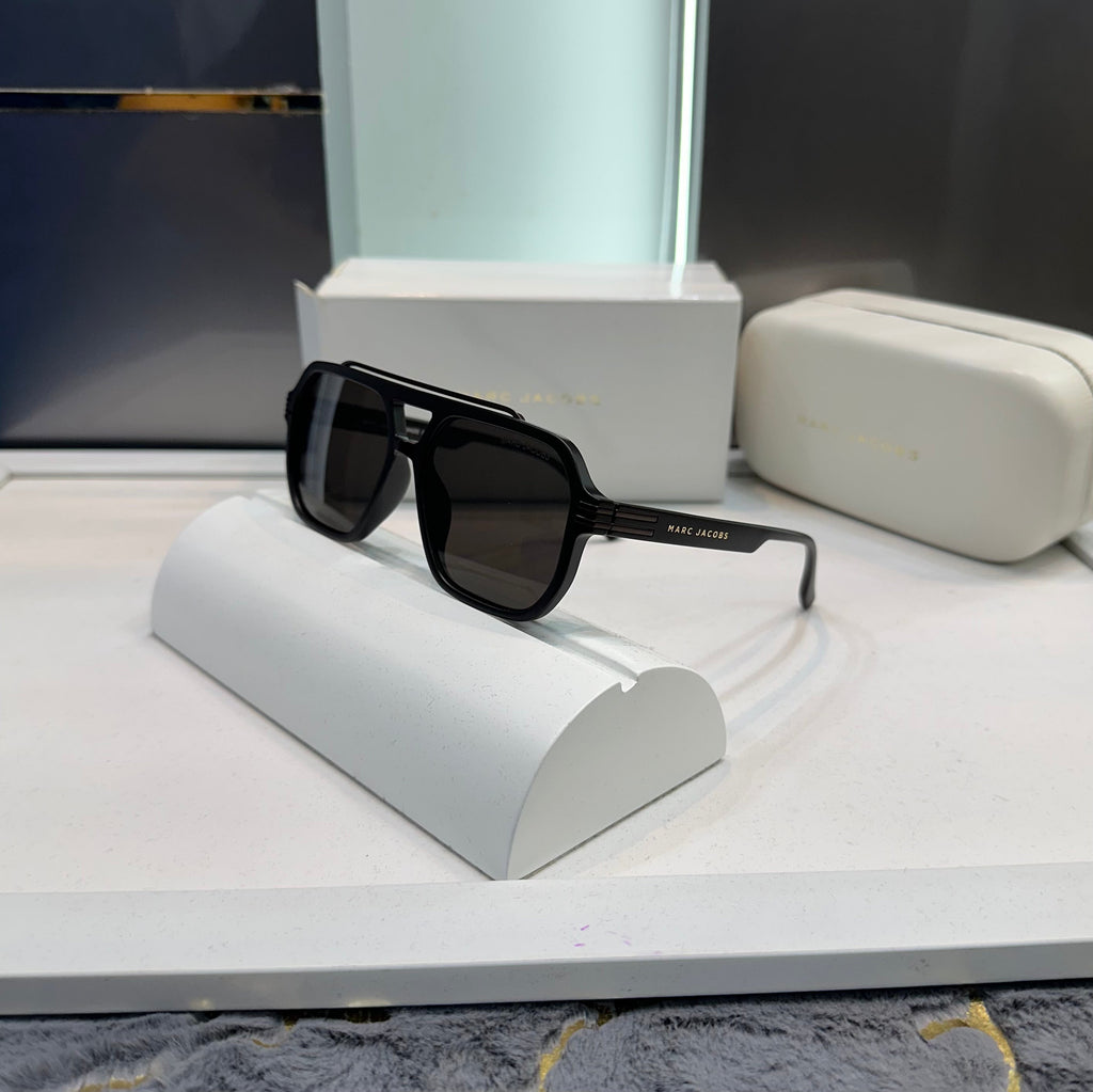 Mar c Jacob s Dark Brown Ultimate Luxury Shade With Original Packaging