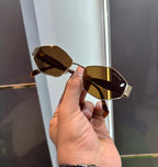 Celin e Brown 598 Ultimate Luxury Shade With Original Packaging