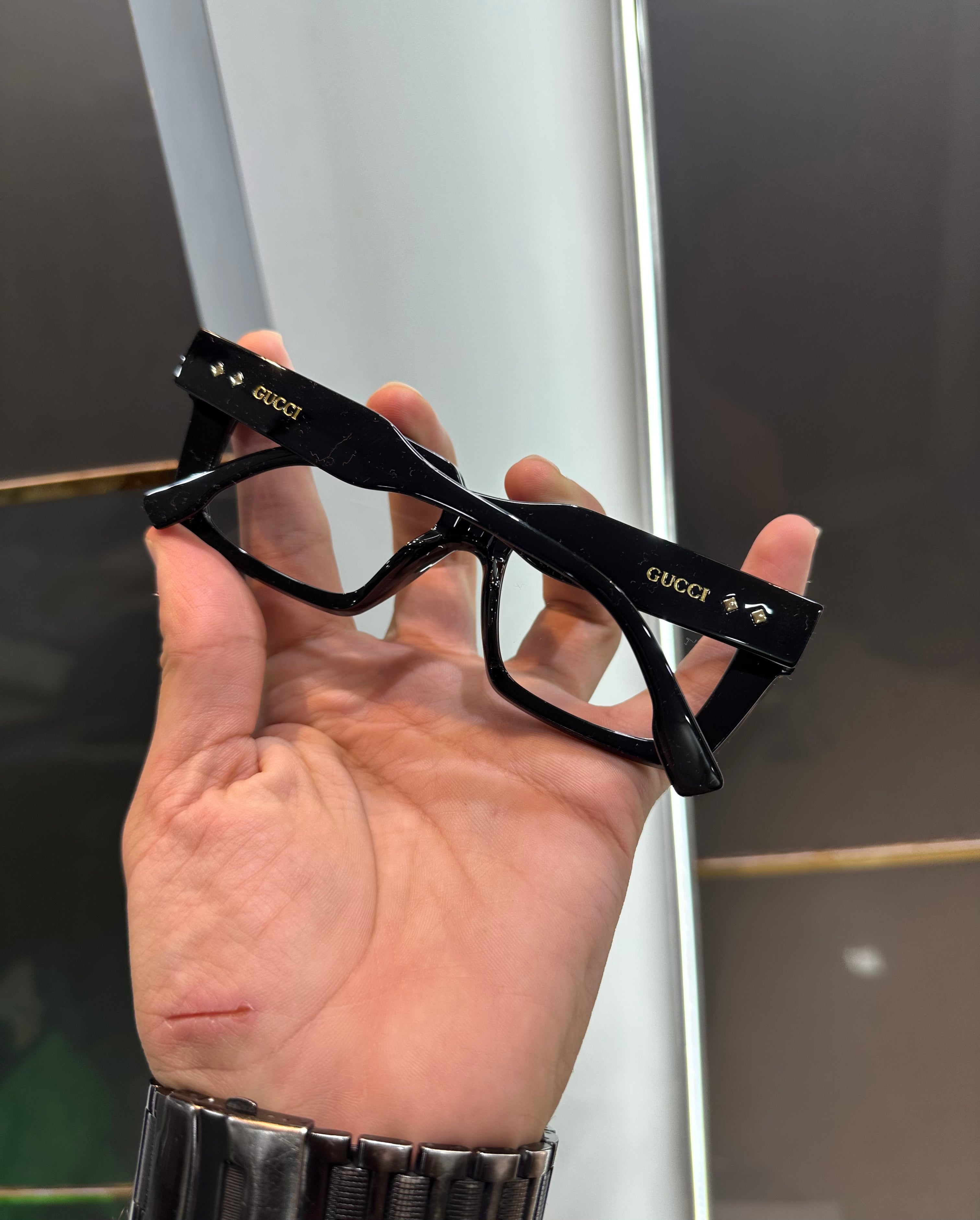 Gucc i 2379 Transparent Ultimate Luxury Shade With Original Packaging