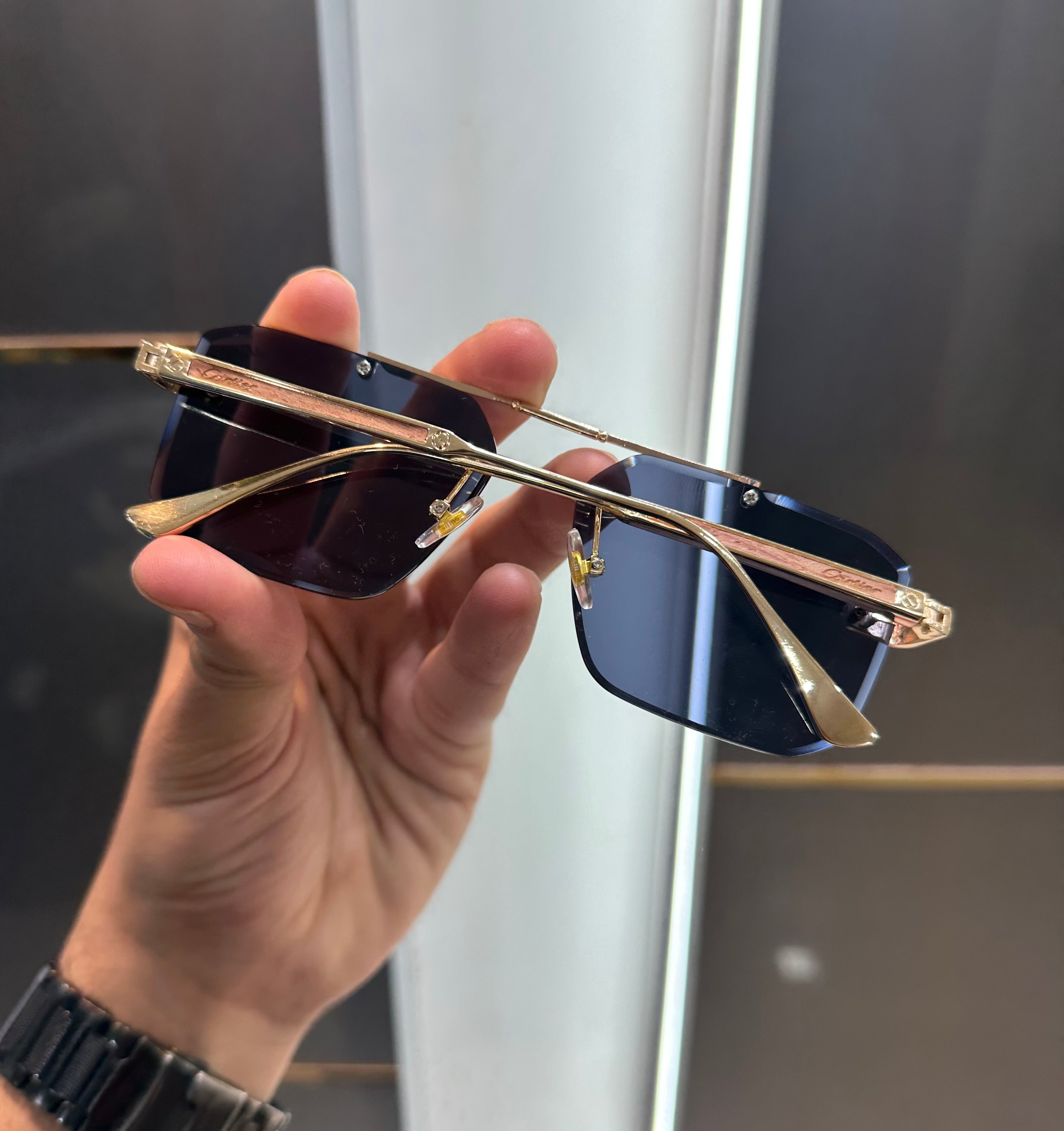 Cartie r 3148 Gold Black Ultimate Luxury Shade With Original Packaging