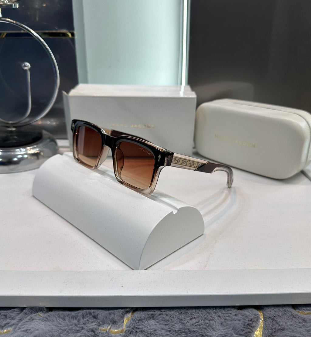 Mar c Jacob s Brown Ultimate Luxury Shade With Original Packaging