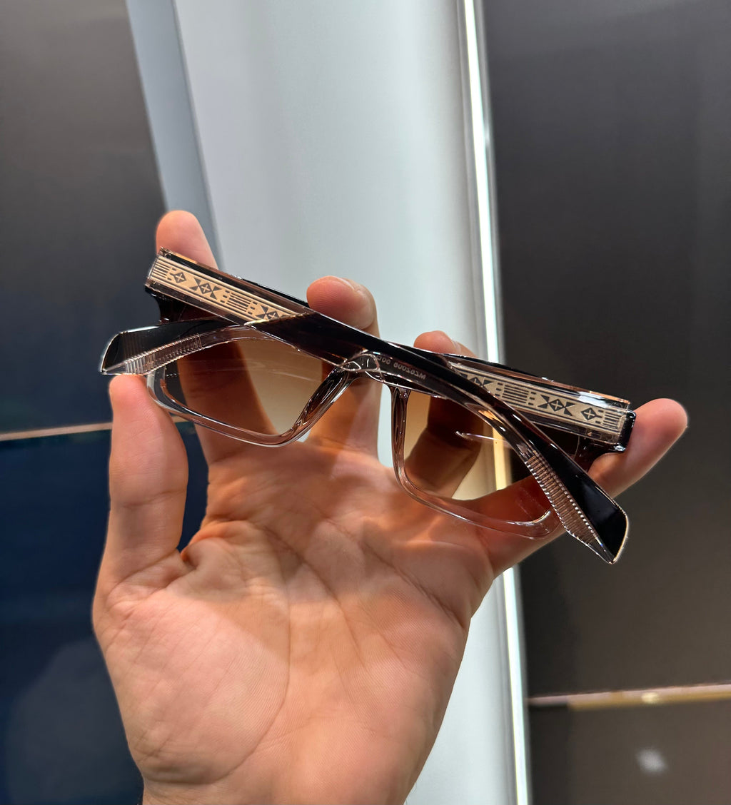 Mar c Jacob s Brown Ultimate Luxury Shade With Original Packaging