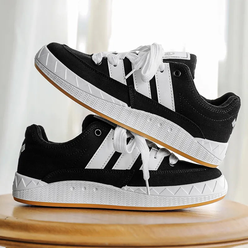 CUBICS Human Matic Sneakers - Black