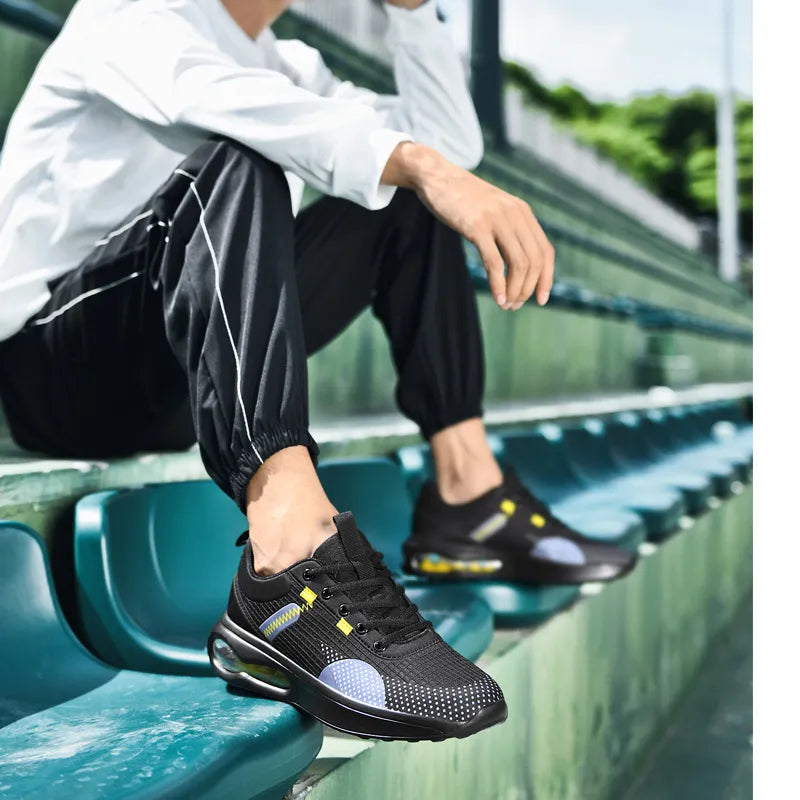 CUBICS Max Air Trainers - Black Gold