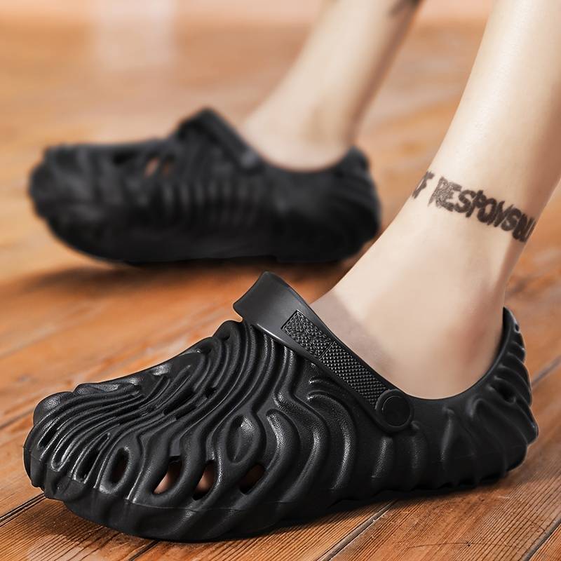 CUBICS Sallehe Bembbury Polex Clogs - Black