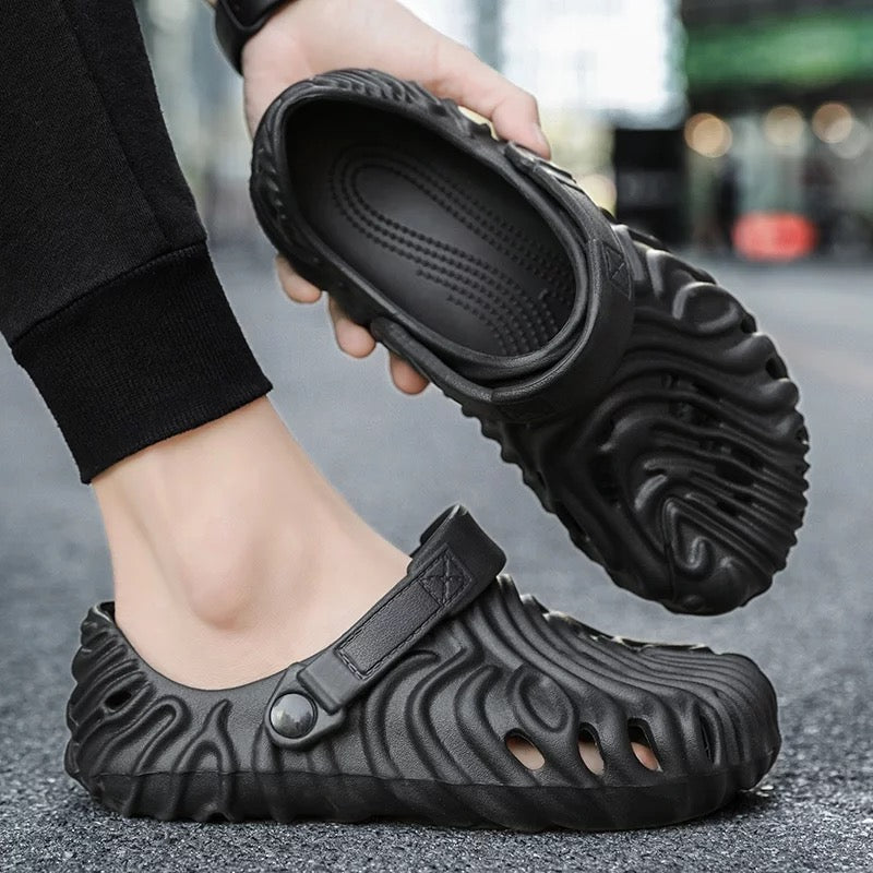 CUBICS Sallehe Bembbury Polex Clogs - Black