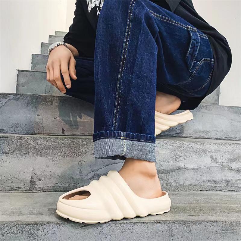 CUBICS Snail Cutout Foam Slides - Skin